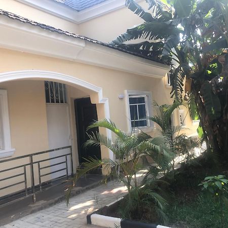 Luxury Place Hotel And Apartments Abuja Extérieur photo